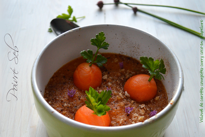 Velouté de carottes courgettes curry coco en chapelure